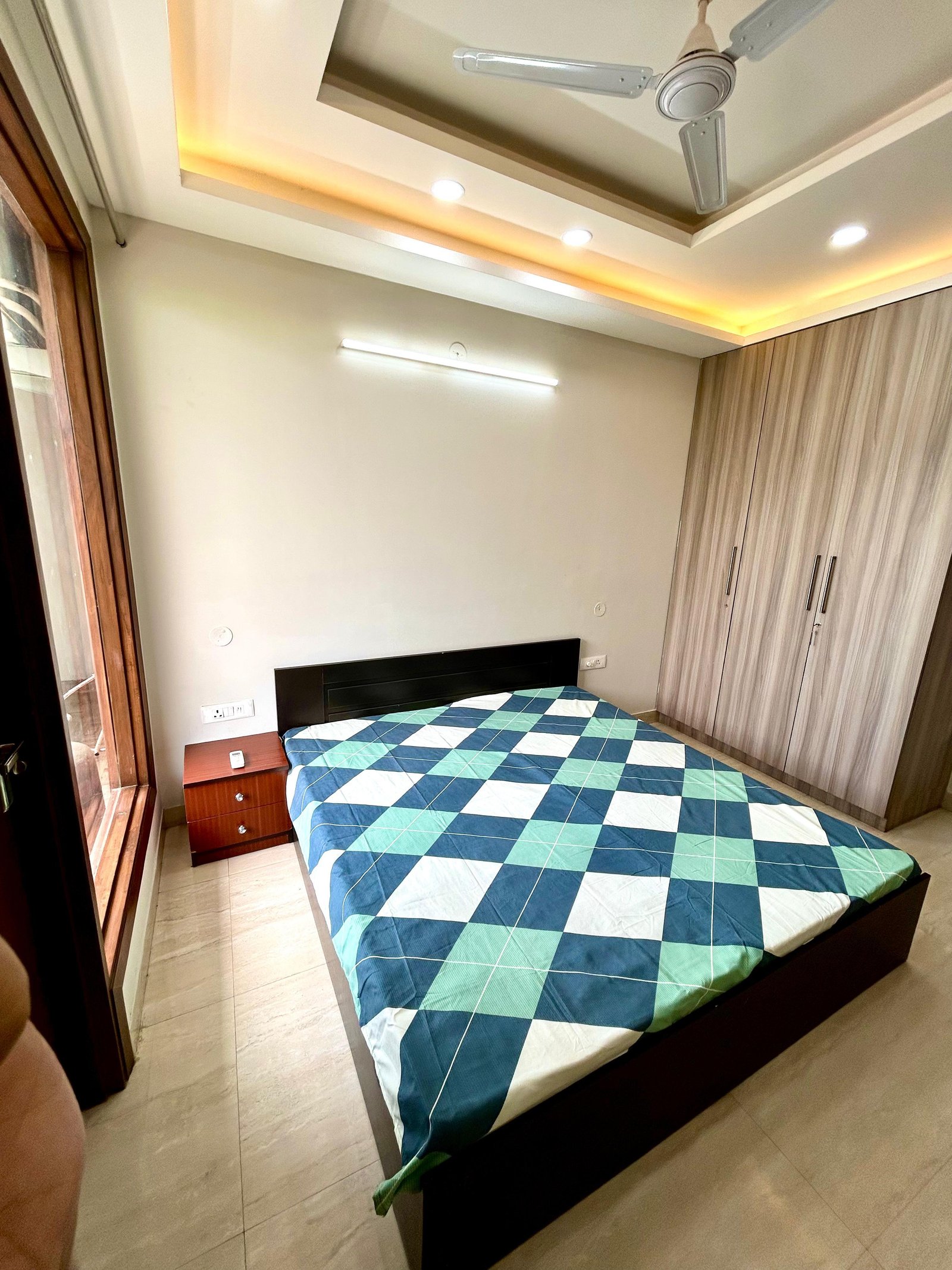 3BHK Fully Furnished Flat in Sector 45 Gurgaon Haryana