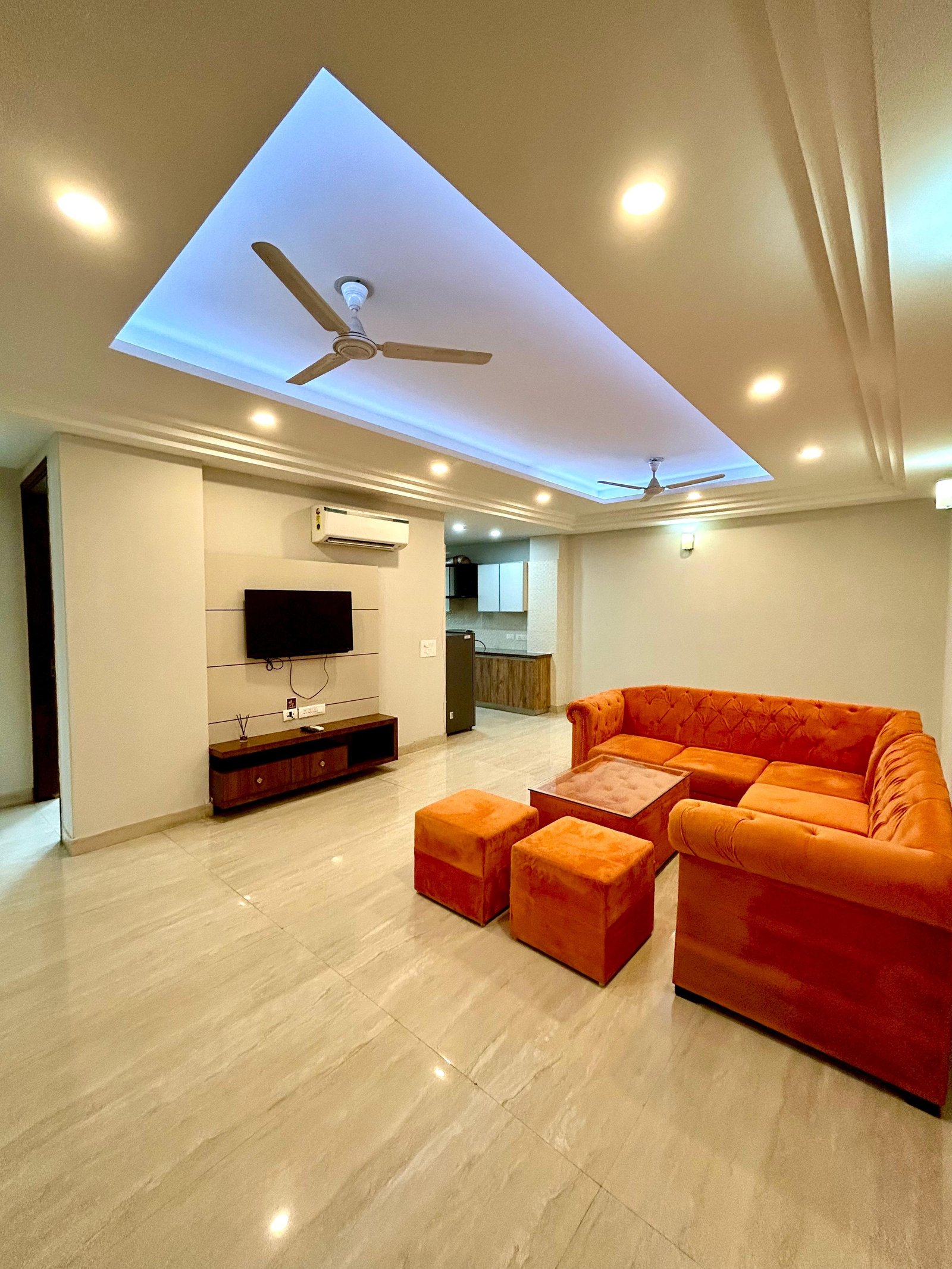 3BHK Fully Furnished Flat in Sector 45 Gurgaon Haryana