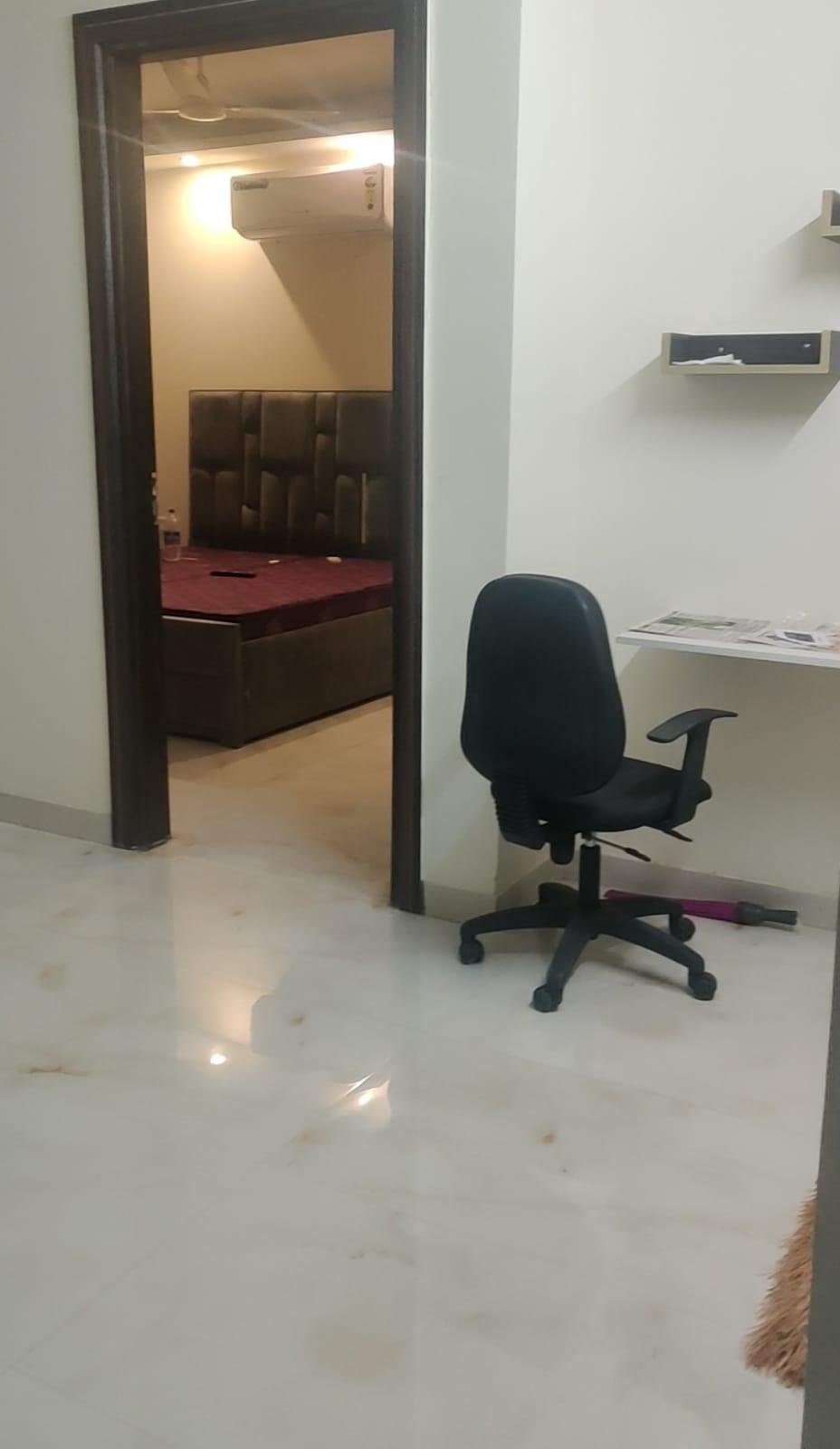 2BHK FULLY FURNISED FLAT IN SECTOR 46 GURGAON HARYANA