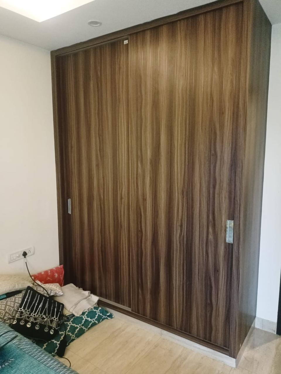 2bhk Semi frunished flat in sector 45 Gurgoan Haryana