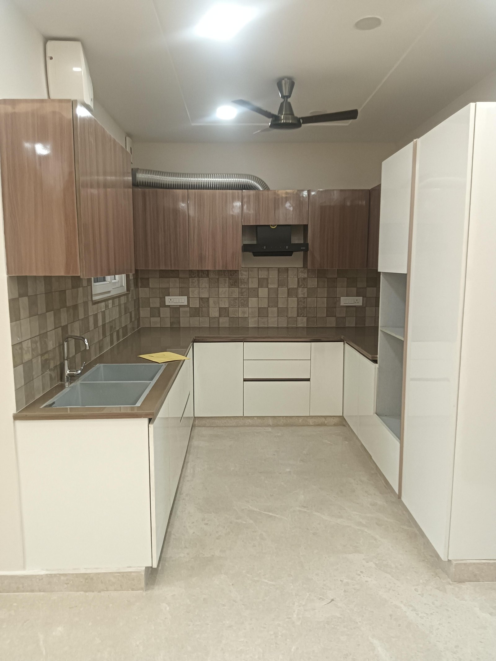 Builder floor for rent