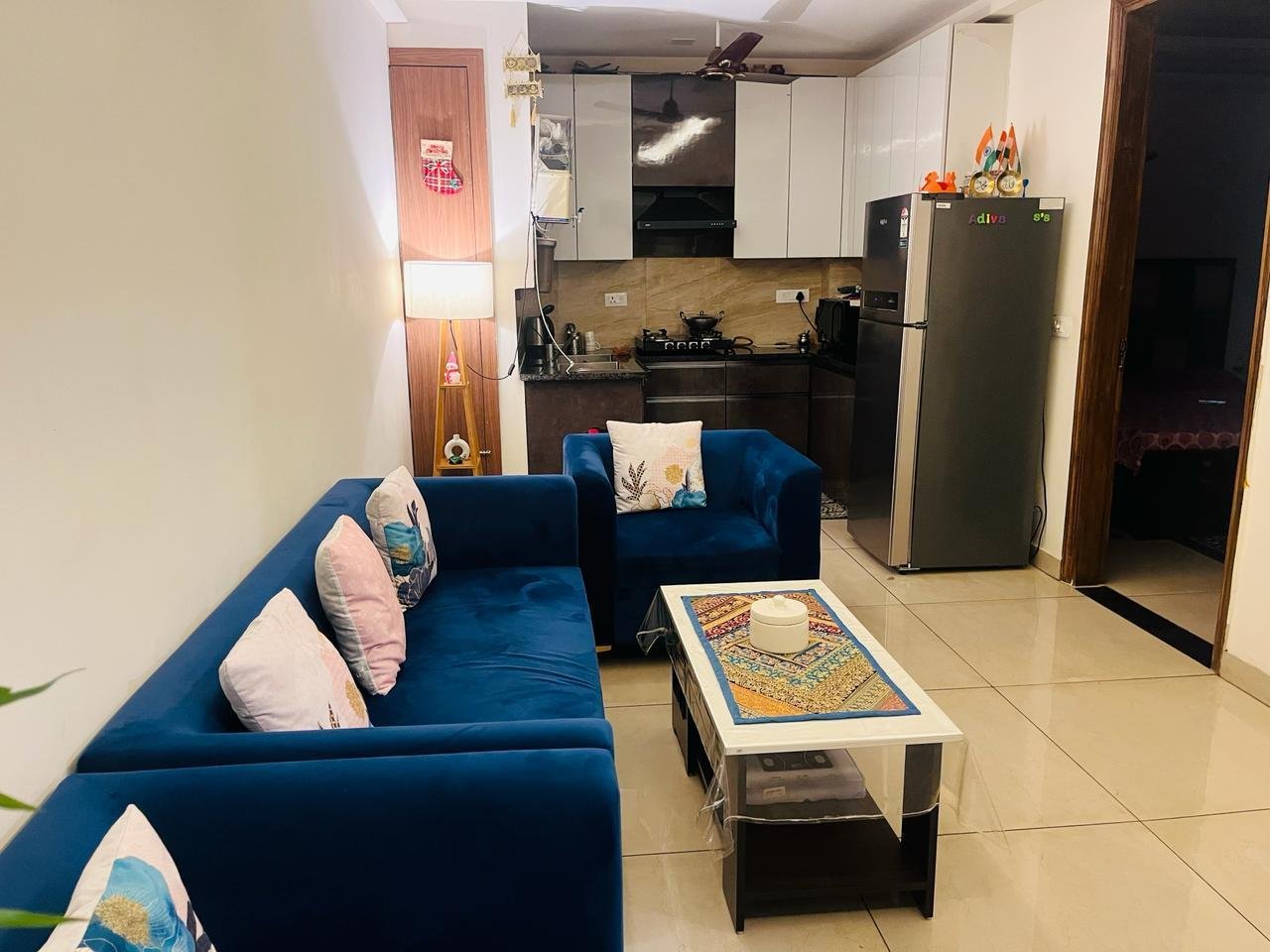 2 bhk semi furnished flat for rent in sector 57