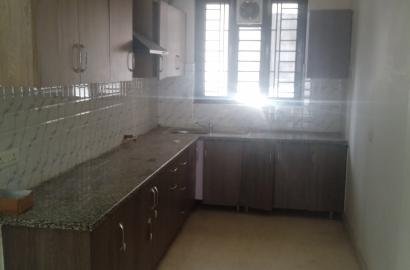 3Bhk Semi Furnised Flat in Sector 45 Gurgaon
