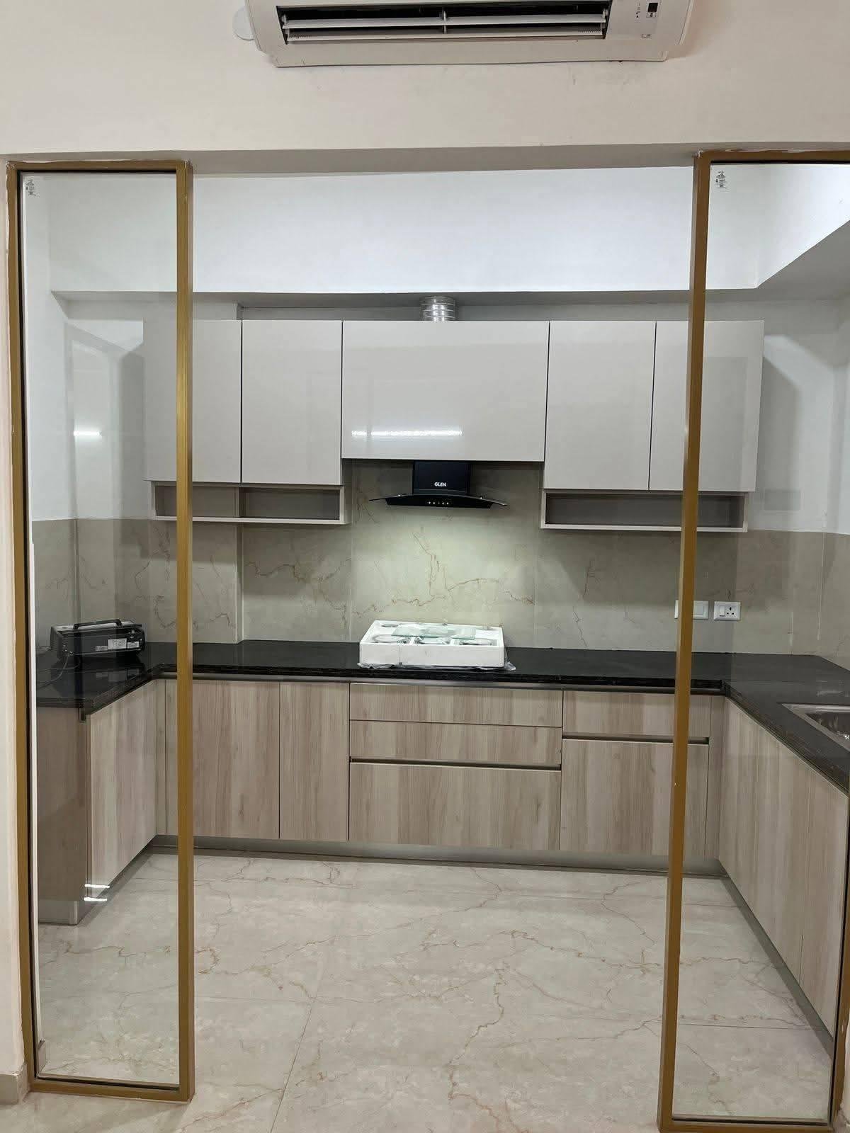 3.5 Bhk Flat In Smartword orchid Sector 61 Gurgaon