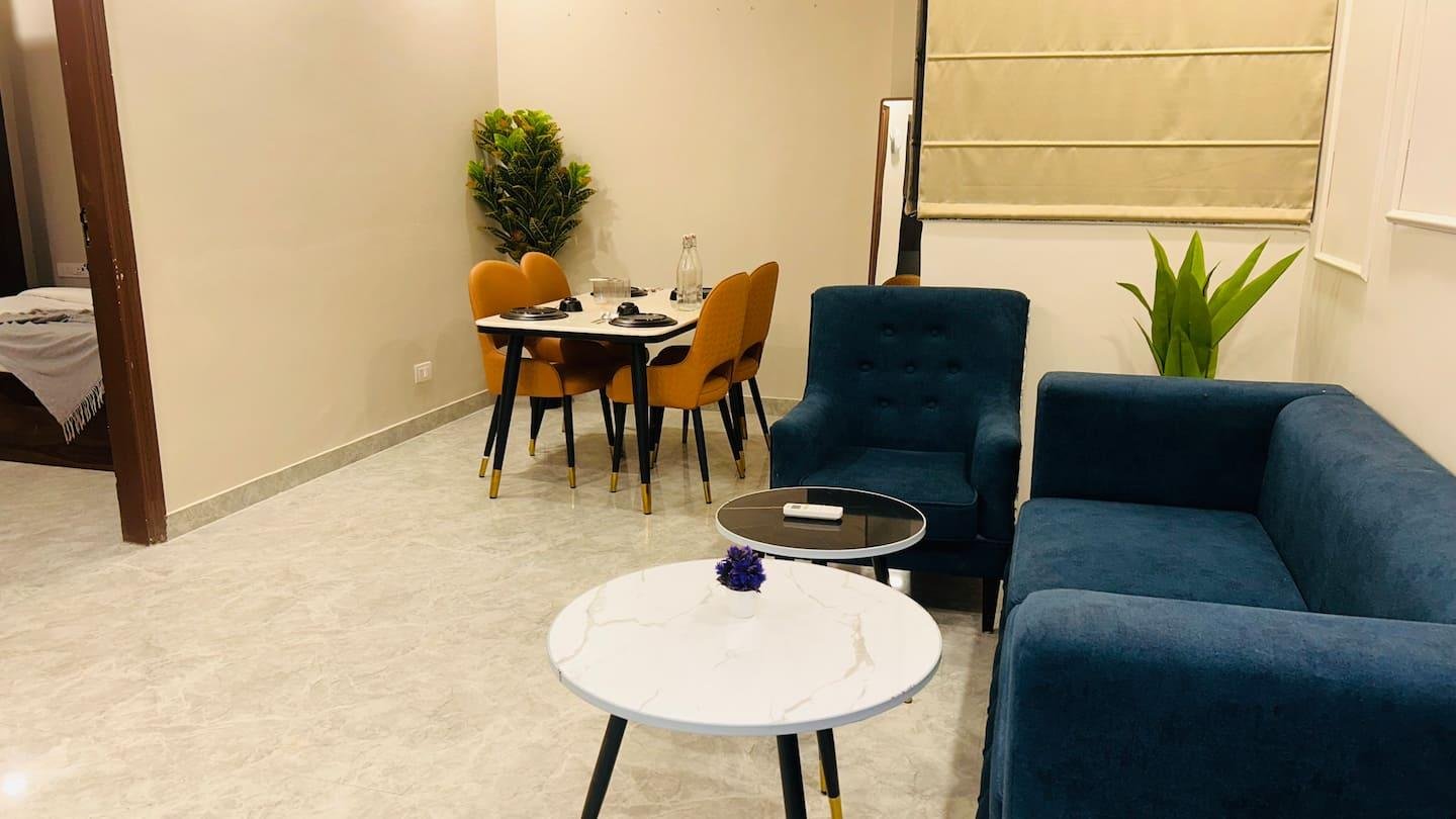 2BHK FULLY Furnished Flat in sector 27 Gurgaon Haryana