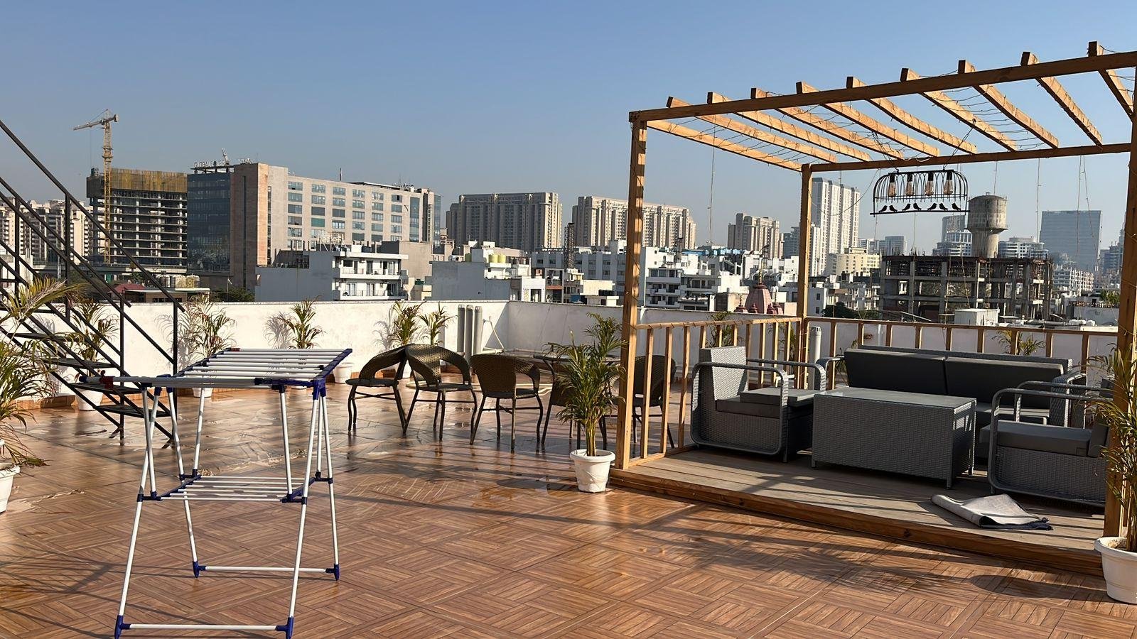 1RK FULLY Furnished Flat In Sector 43 Sushant lok 1 C -Block Gurgaon Haryana