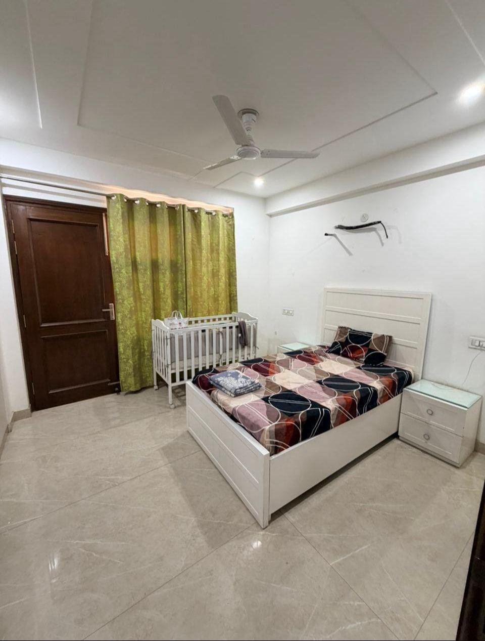 1RK FULLY Furnished Flat In Sector 43 Sushant lok 1 C -Block Gurgaon Haryana