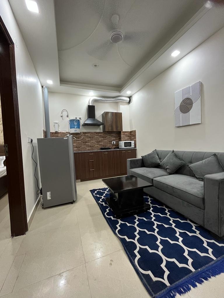 1BHK FULLY Furnished Flat In Sector 52 Gurgaon Haryana