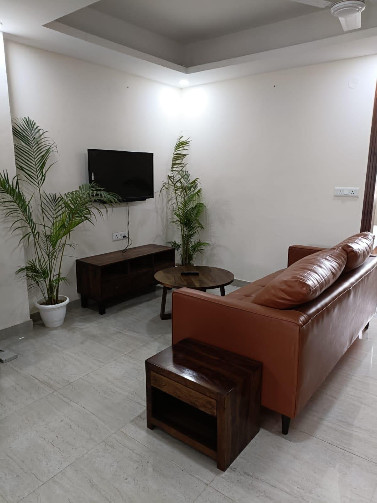 3BHK Fully furnished flat In Sector 43 Sushant lok 1 Gurgaon Haryana