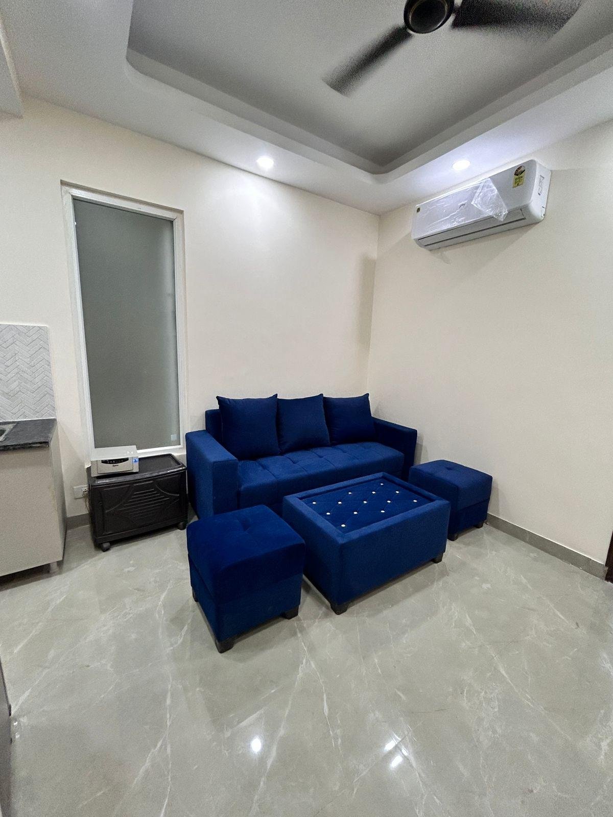 1BHK fully furnished Flat In south city 1