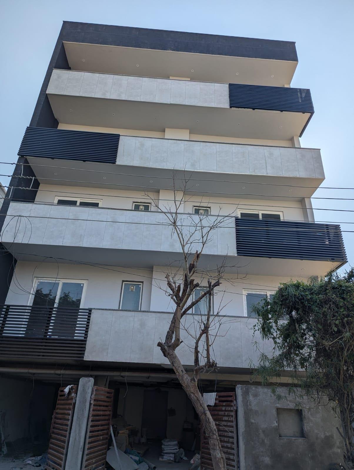 1bhk fully furnished flat DLF Phase 3 Gurgaon Haryana