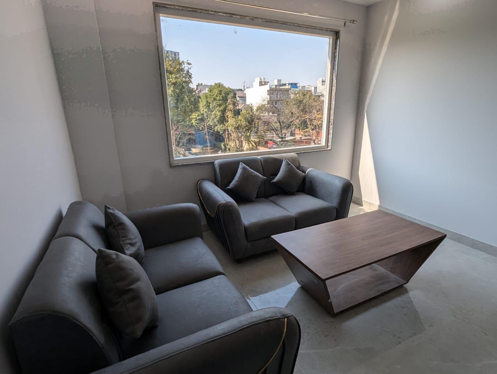 1bhk fully furnished flat DLF Phase 3 Gurgaon Haryana