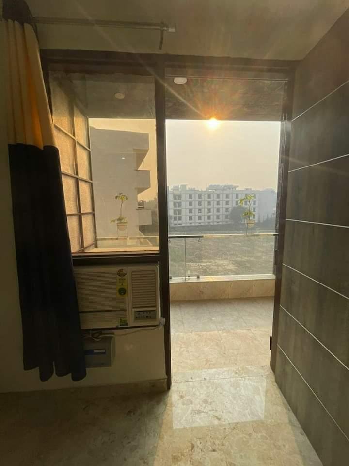 1BHK Fully furnished flat in sector 52 Gurgaon Haryana