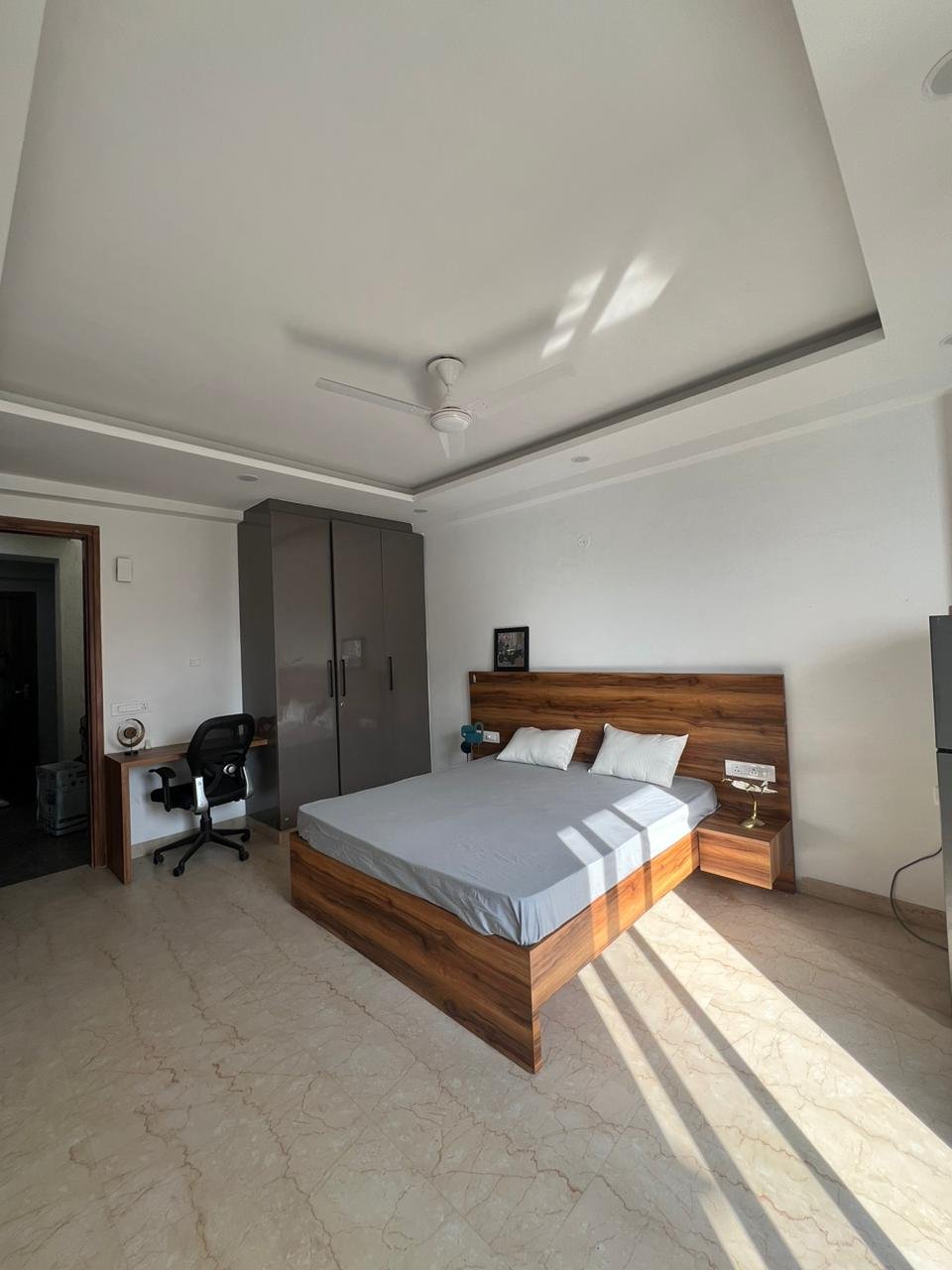 1BHK Fully Furnished Flat in Sector 43, Gurgaon  Haryana