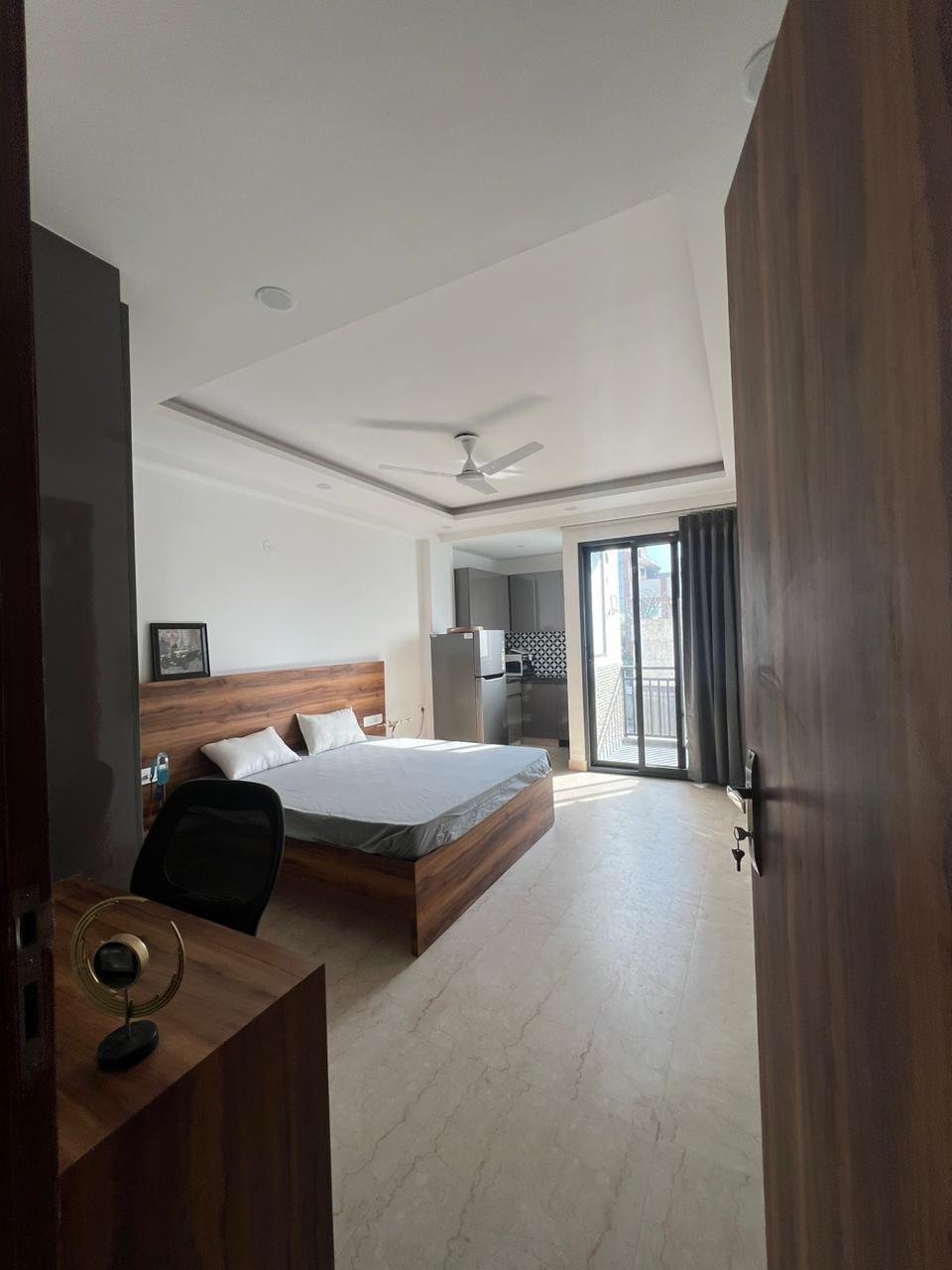 1BHK Fully Furnished Flat in Sector 43, Gurgaon  Haryana