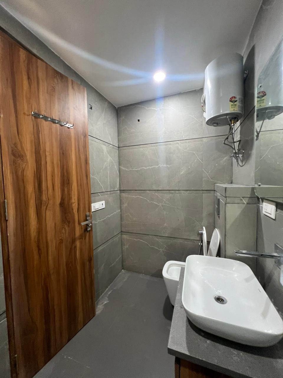 1BHK Fully Furnished Flat in Sector 43, Gurgaon  Haryana