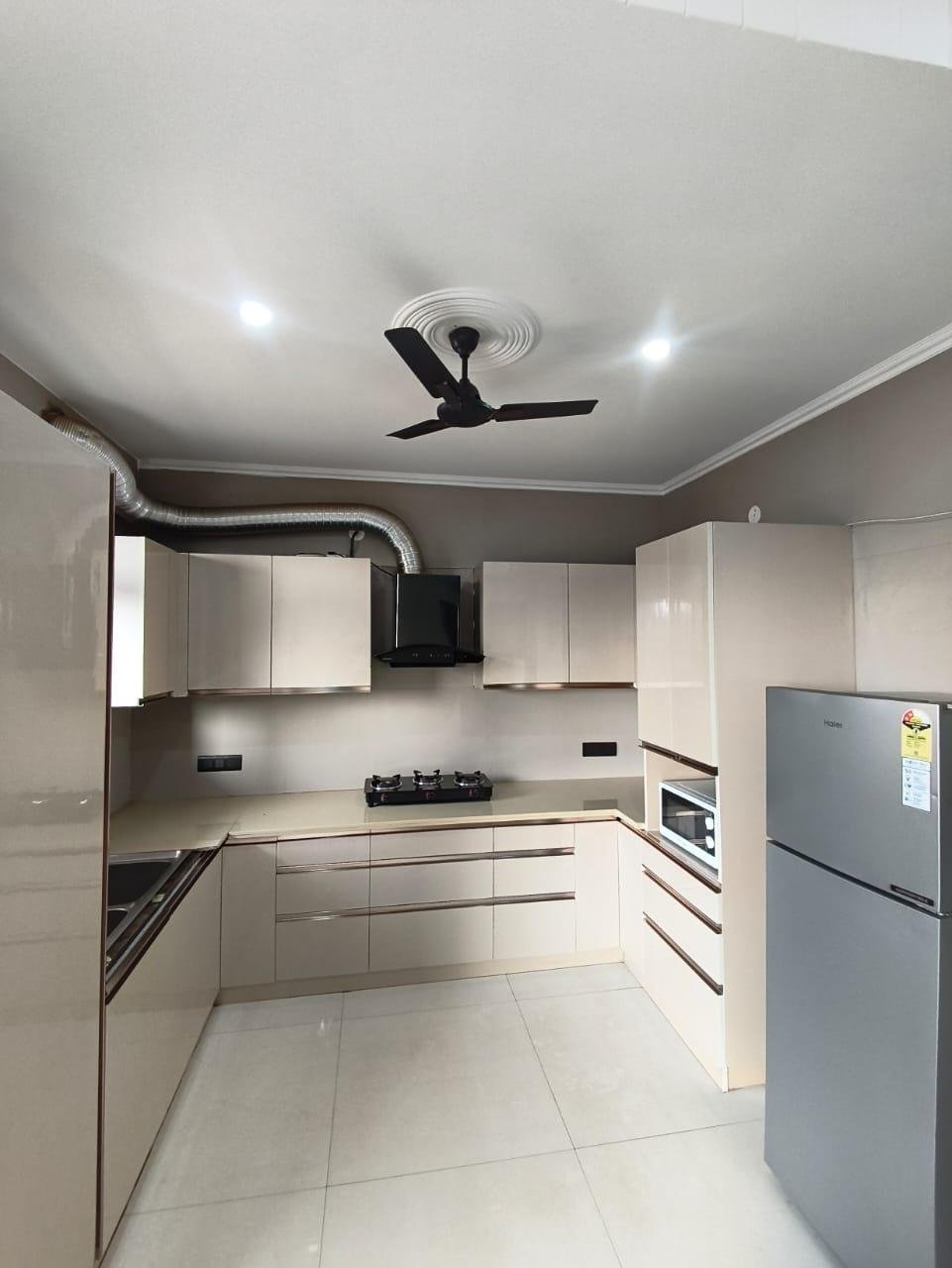 3bhk Fully furnished flat Sector 57 Gurgaon Haryana