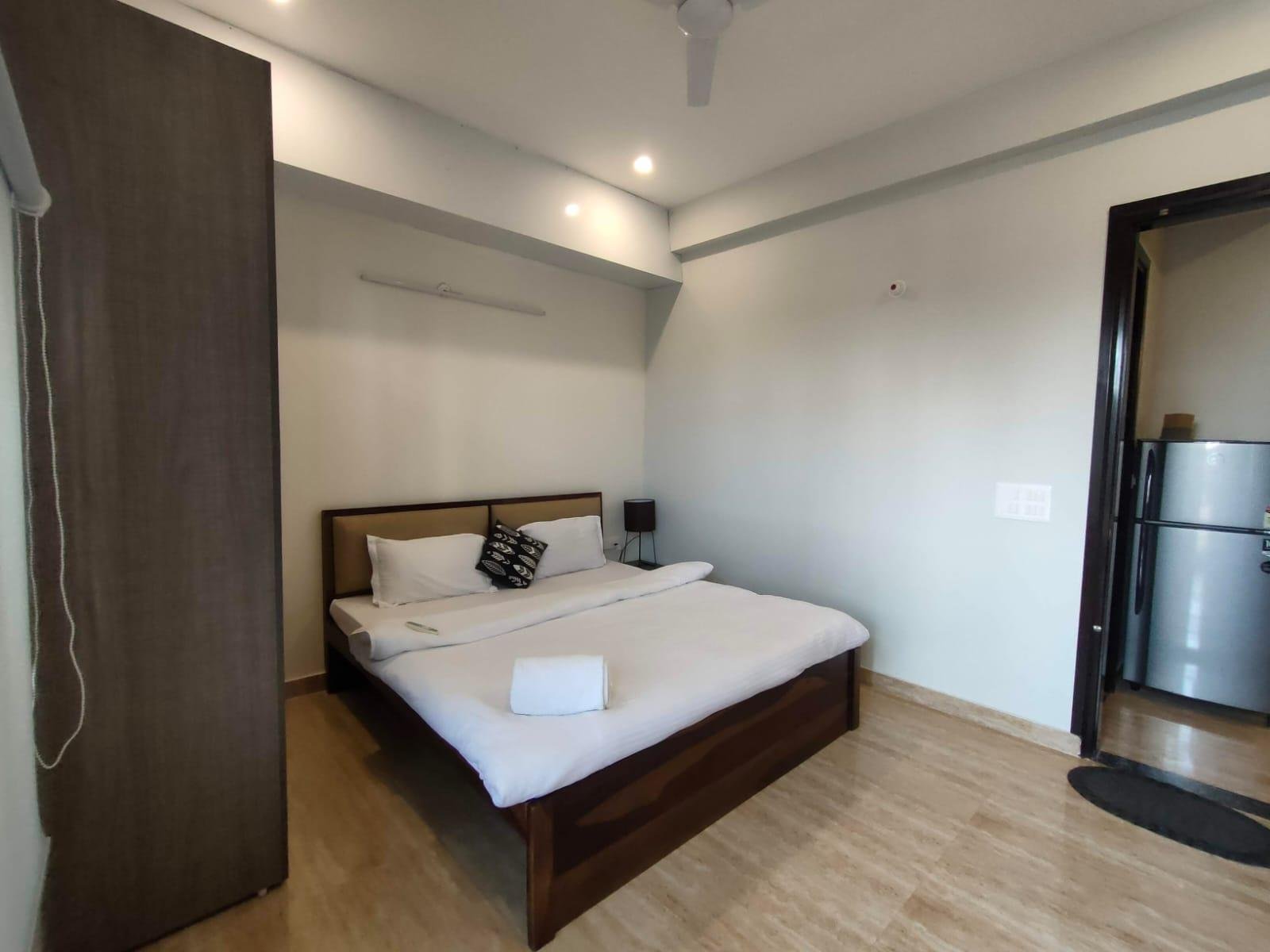 2BHK FULLY Furnished Flat In Sector 54 Gurgaon Haryana