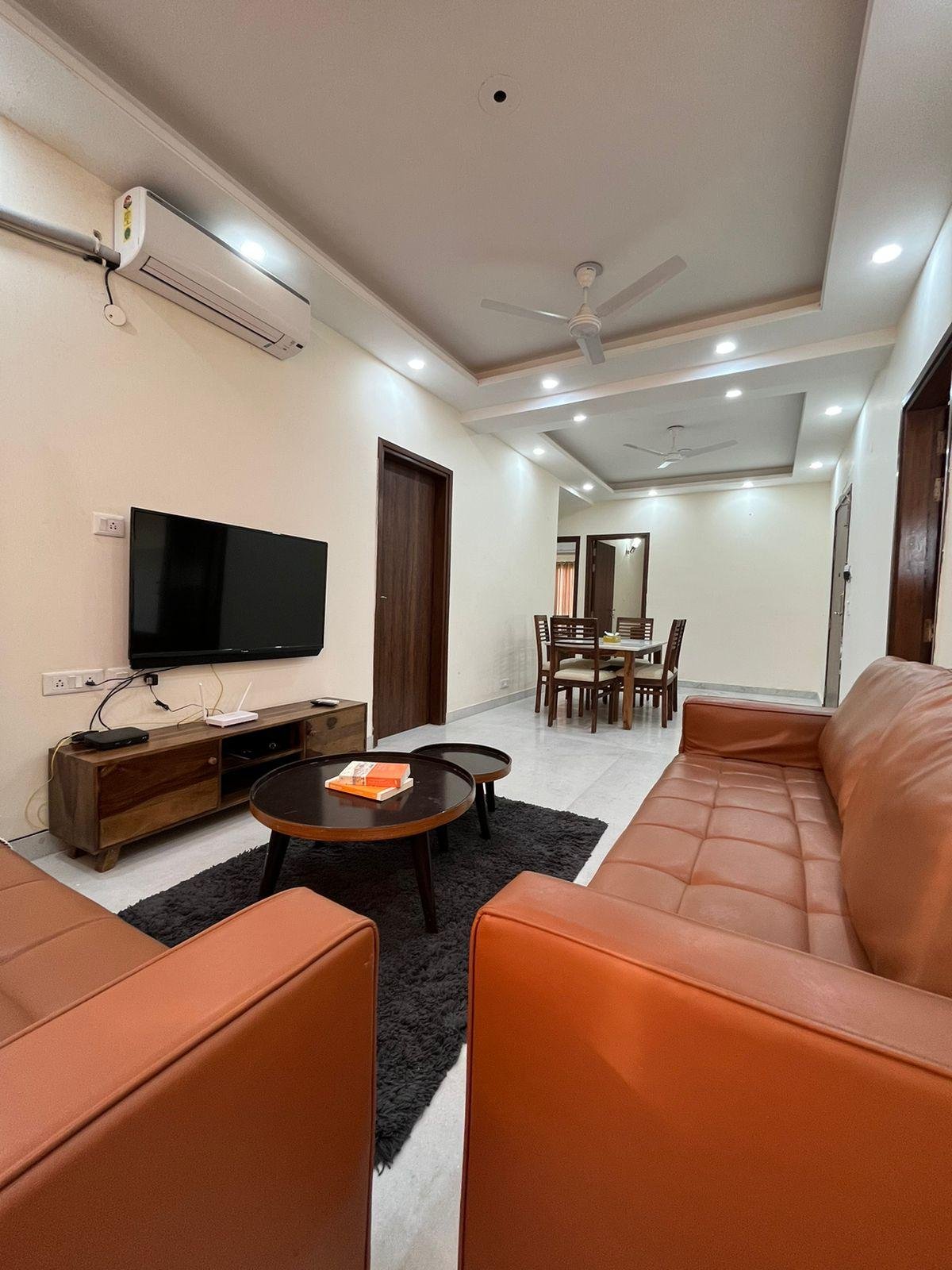 3BHK Fully furnished flat in sector 28 Gurgaon Haryana