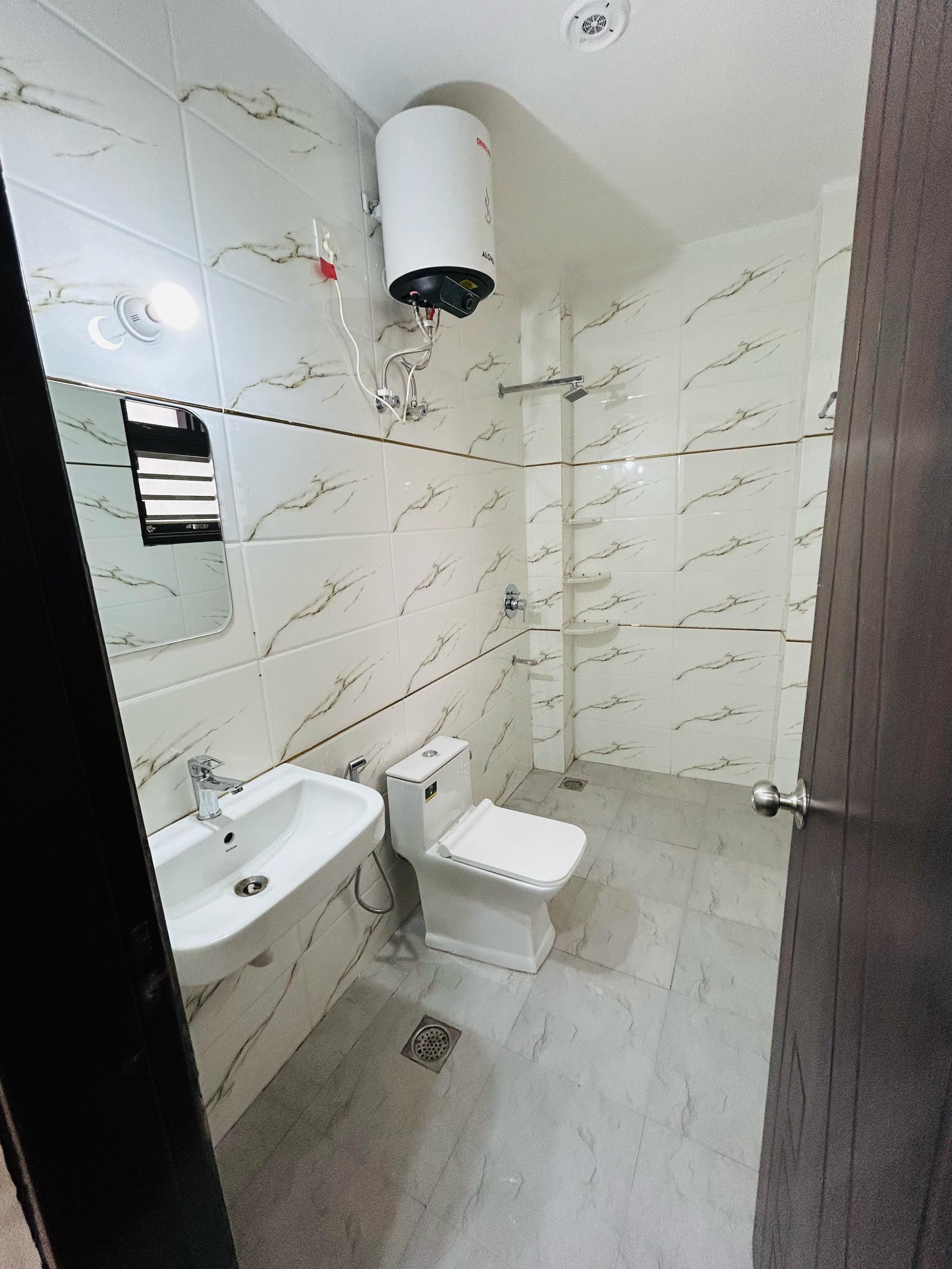 3BHK Fully Furnished Flat in Sector 45 Gurgaon Haryana