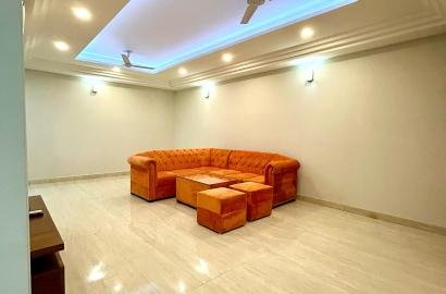 3BHK Fully Furnished Flat in Sector 45 Gurgaon Haryana