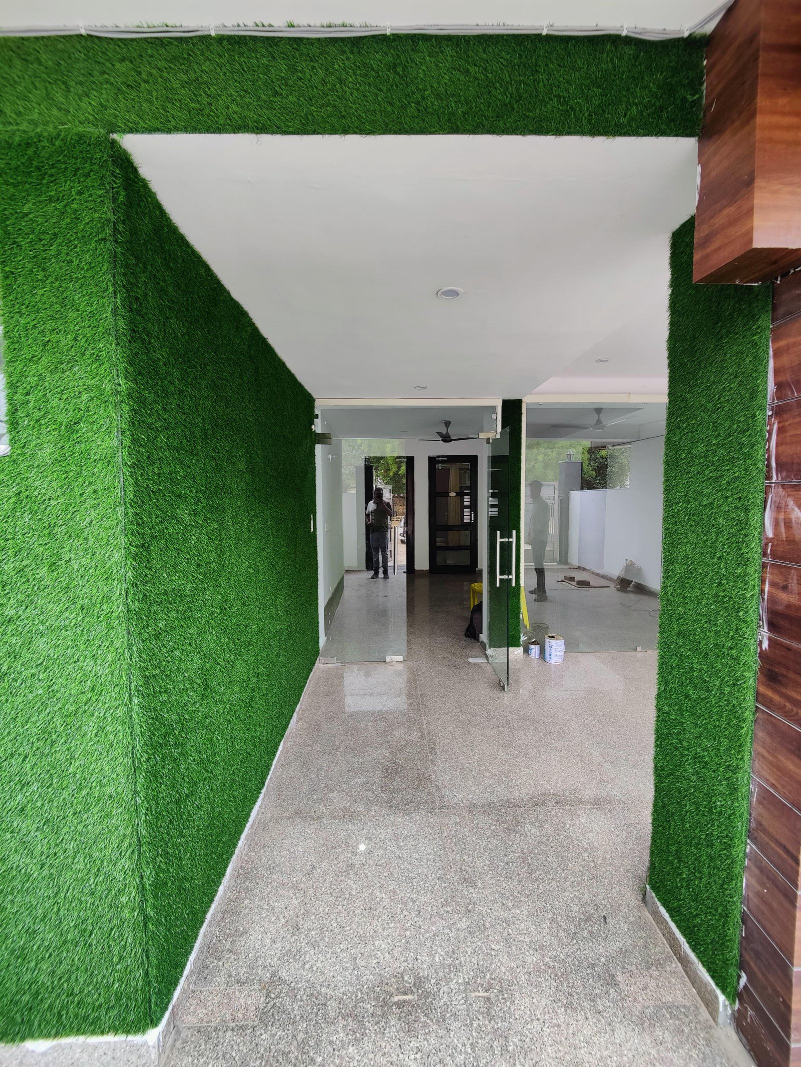 3BHK fully furnised flat in Sector 52 Gurgaon Haryana