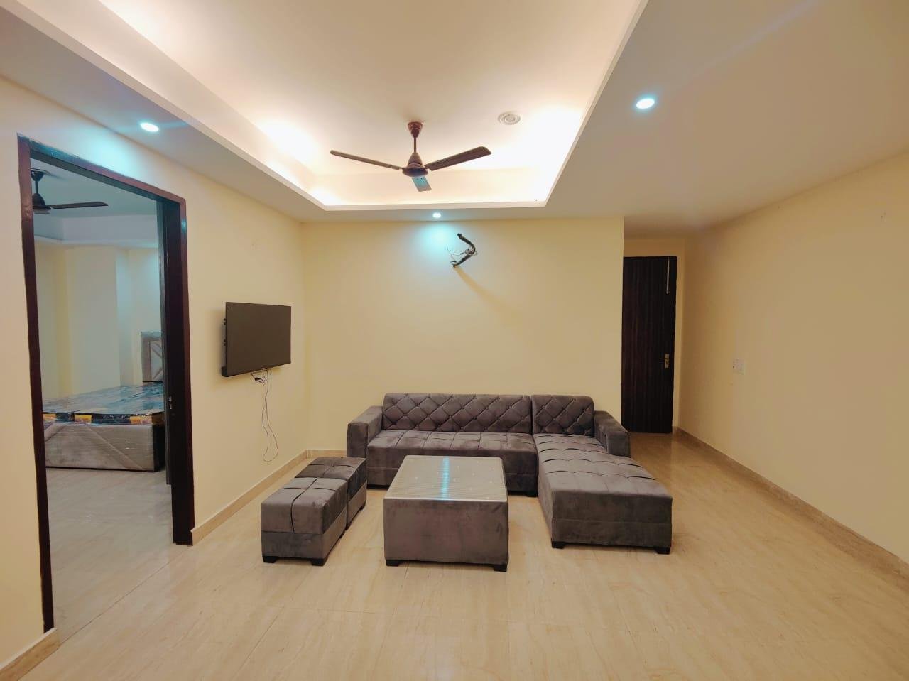 2BHK fully funised flat in Sector 52 Gurgaon Haryana