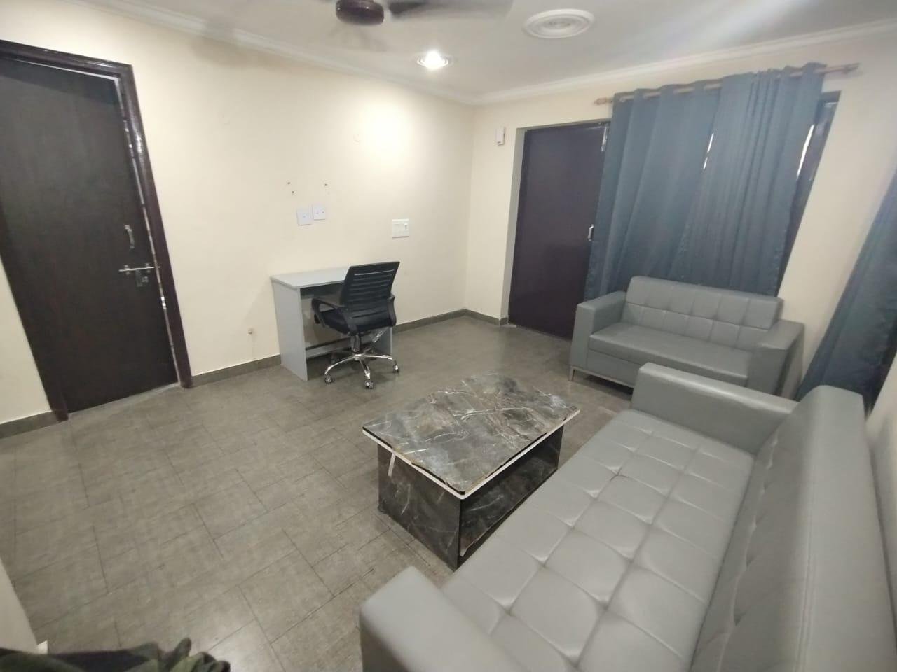 2BHK Fully Furnished Floor  in Sector 53, DLF Exclusive Floors, Gurgaon