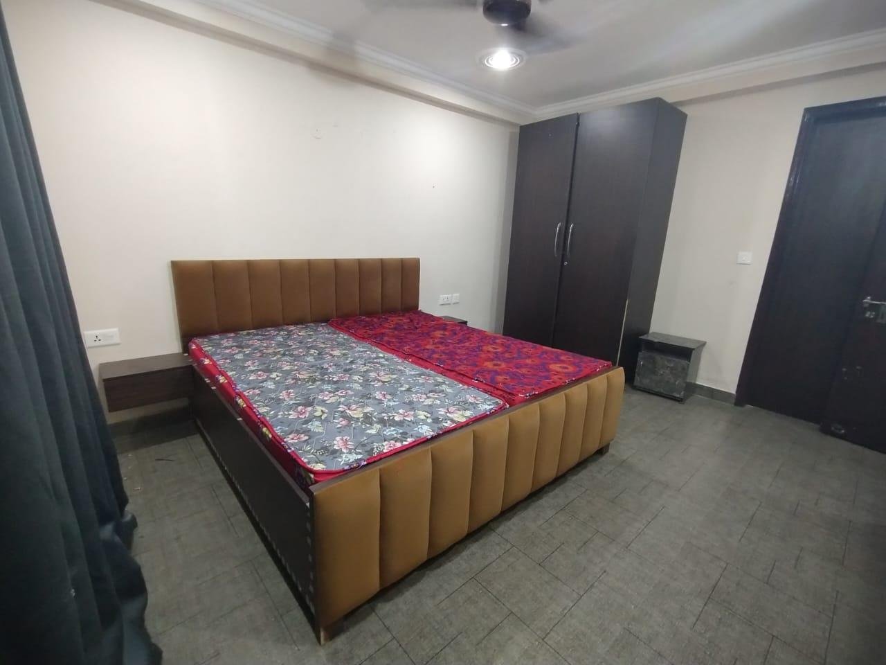 2BHK Fully Furnished Floor  in Sector 53, DLF Exclusive Floors, Gurgaon