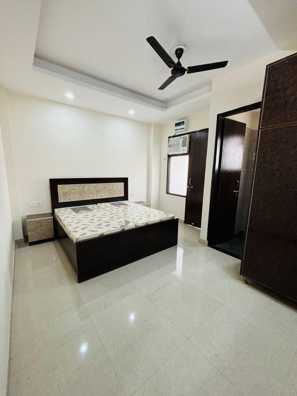 1BHK Fully Furnished Floor available for rent in Sector 55, Gurgaon