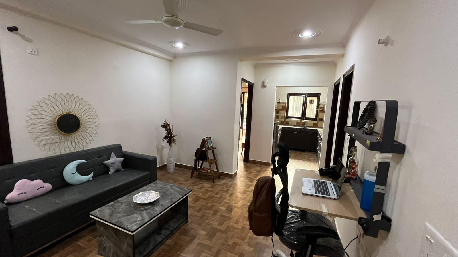 2BHK Fully Furnished Floor  in Sector 53, DLF Exclusive Floors, Gurgaon