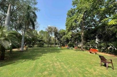 2BHK Fully Furnished Floor  in Sector 53, DLF Exclusive Floors, Gurgaon