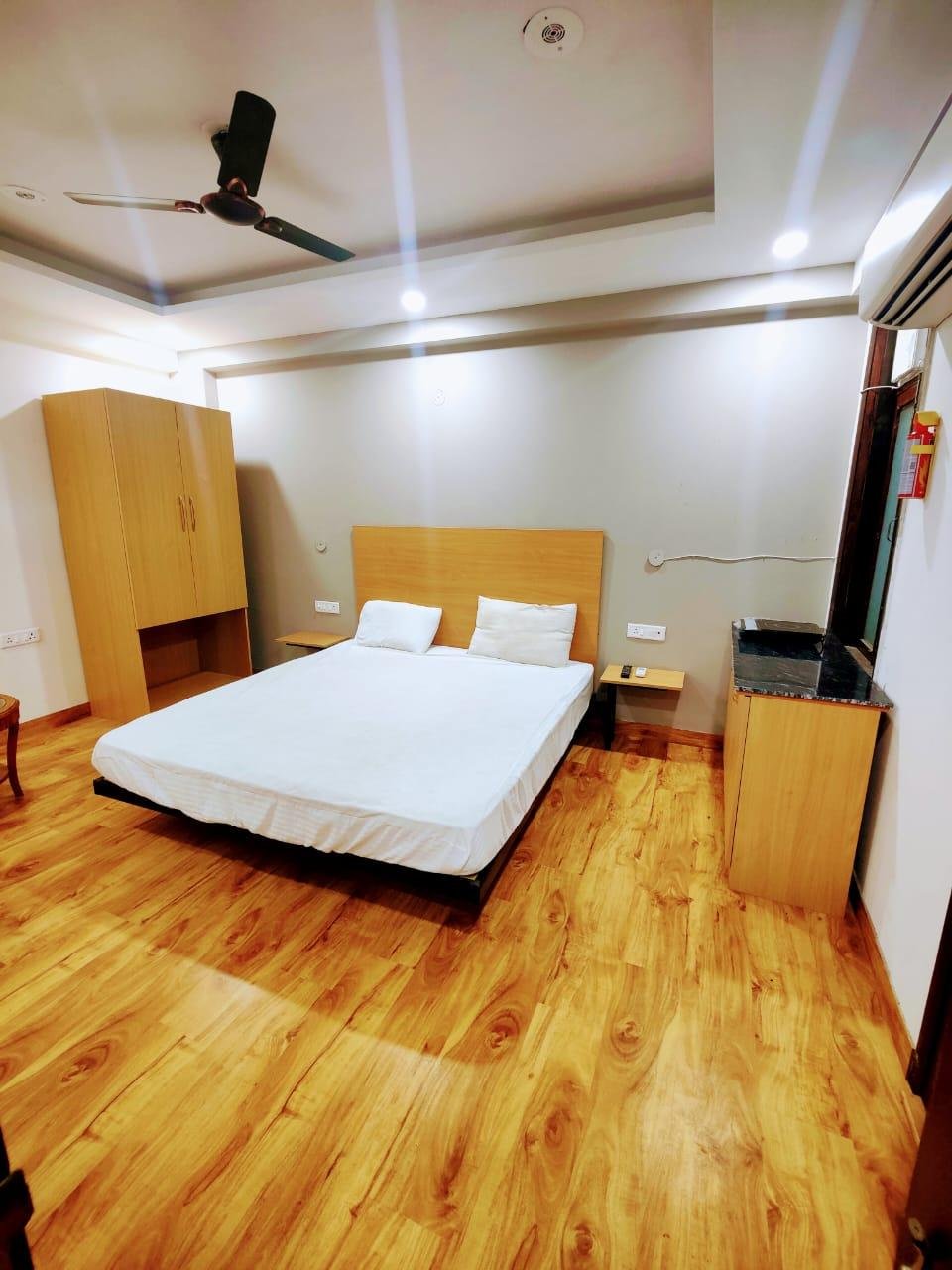 1RK fully furnised flat in sector 52 Gurgaon