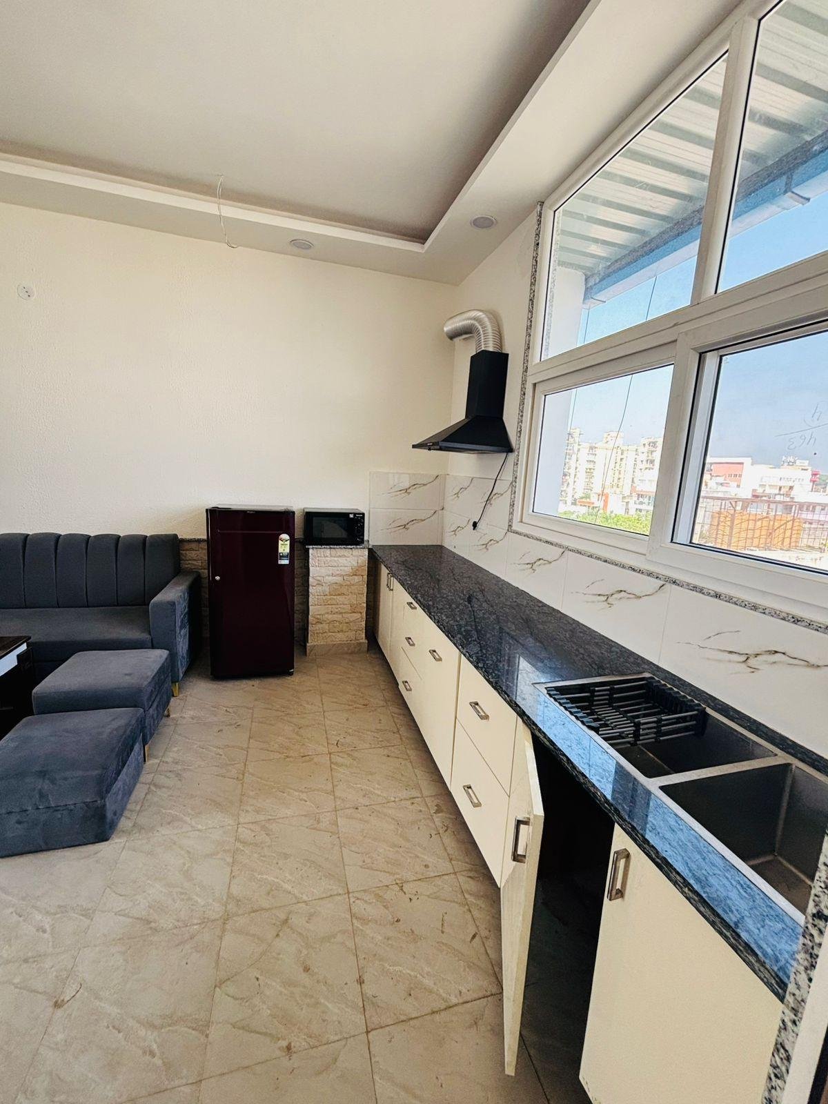 1BHK Fully Furnished Flat for Rent – Sector 55, Gurgaon Haryana