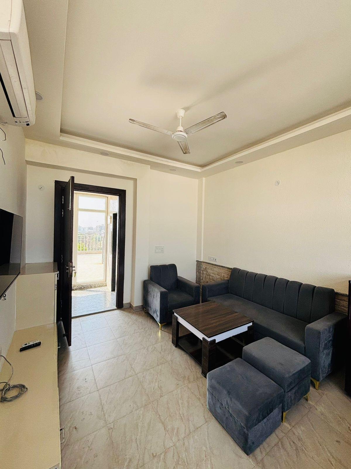 1BHK Fully Furnished Flat for Rent – Sector 55, Gurgaon Haryana