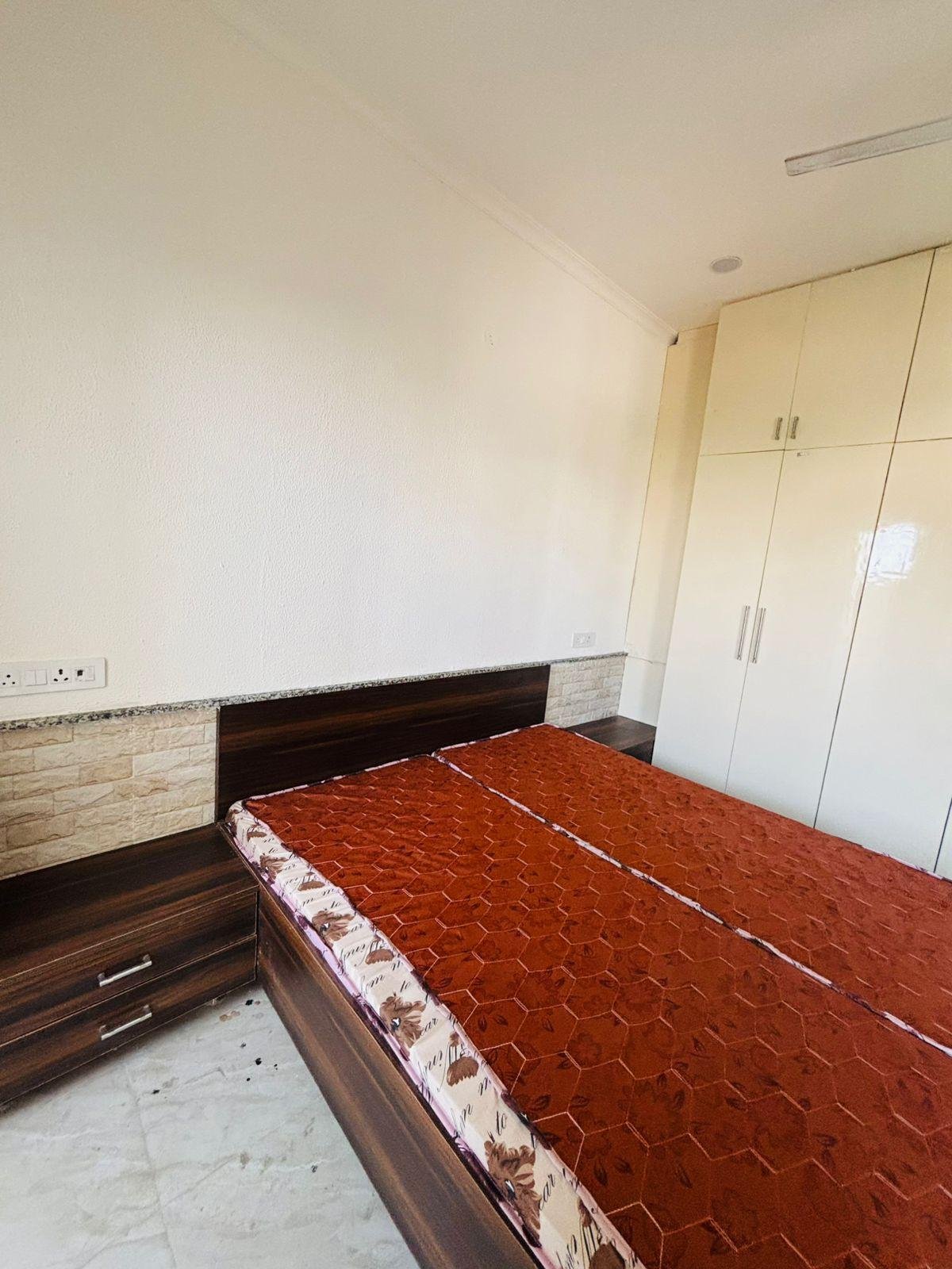 1BHK Fully Furnished Flat for Rent – Sector 55, Gurgaon Haryana