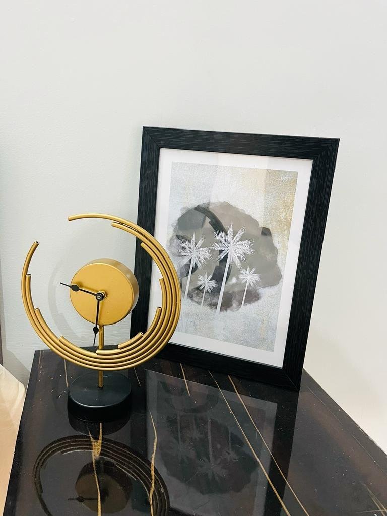 2BHK Fully Furnised flat in Sector 52 Gurgaon Haryana