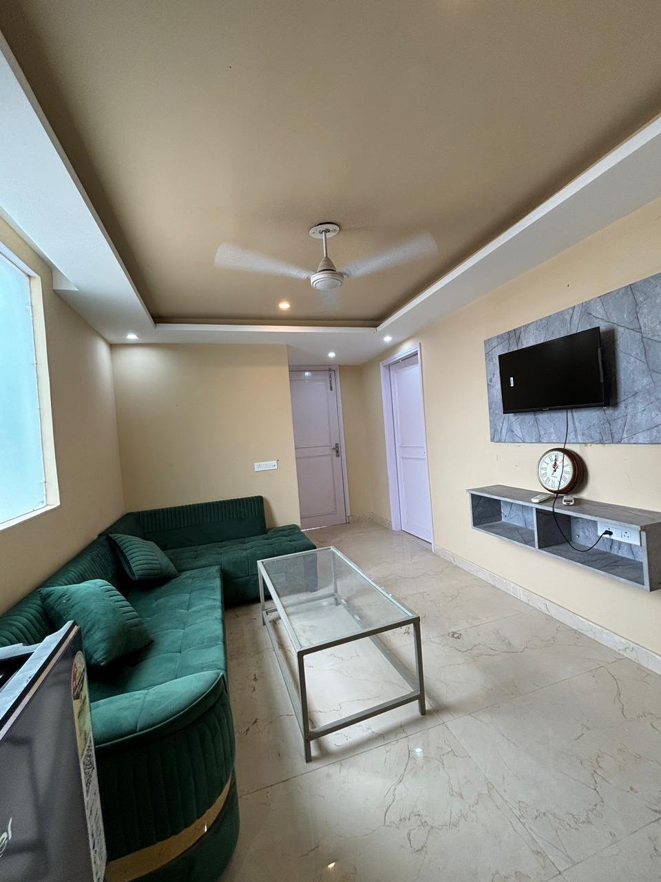 1RK fully furnised flat in dlf ph 3 Gurgaon