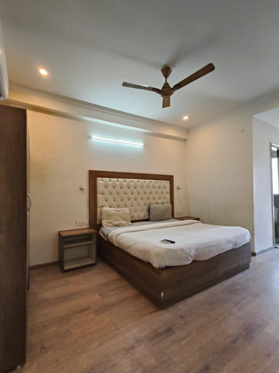 1Rk fully furnised flat Sector 49 Gurgaon haryana