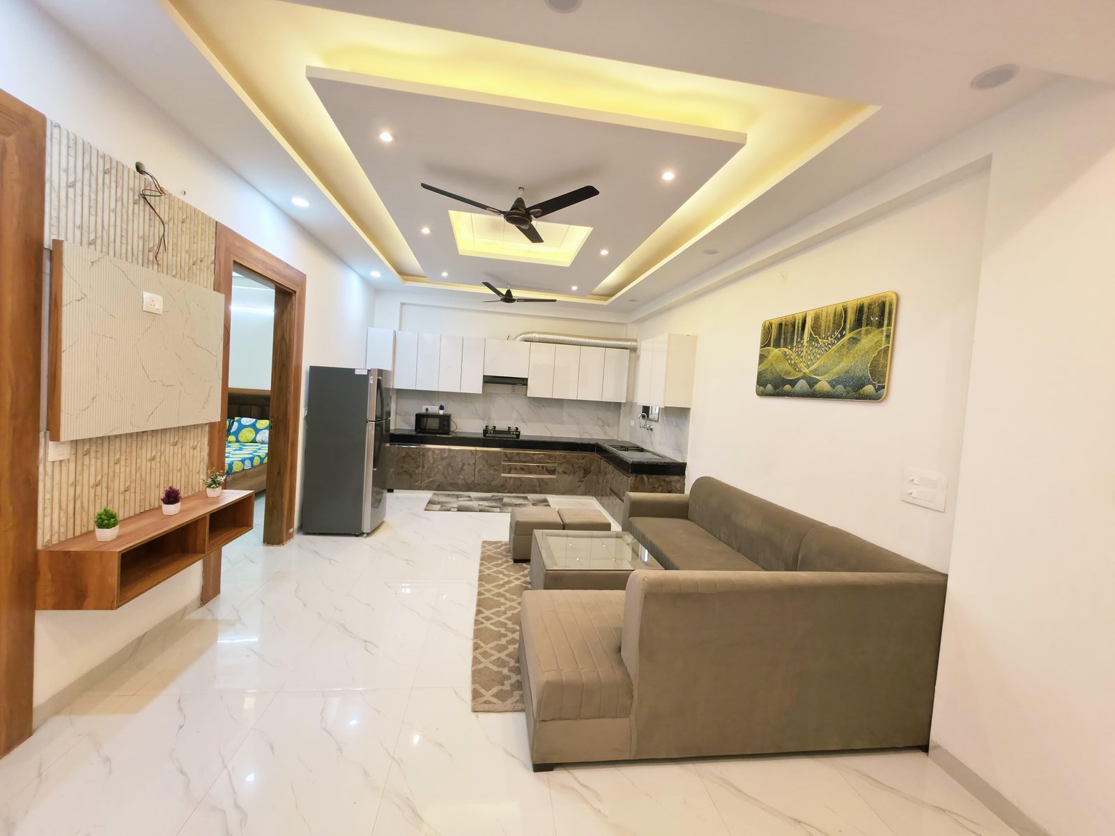 2BHK fully furnised flat in sector 52 Gurgaon haryana