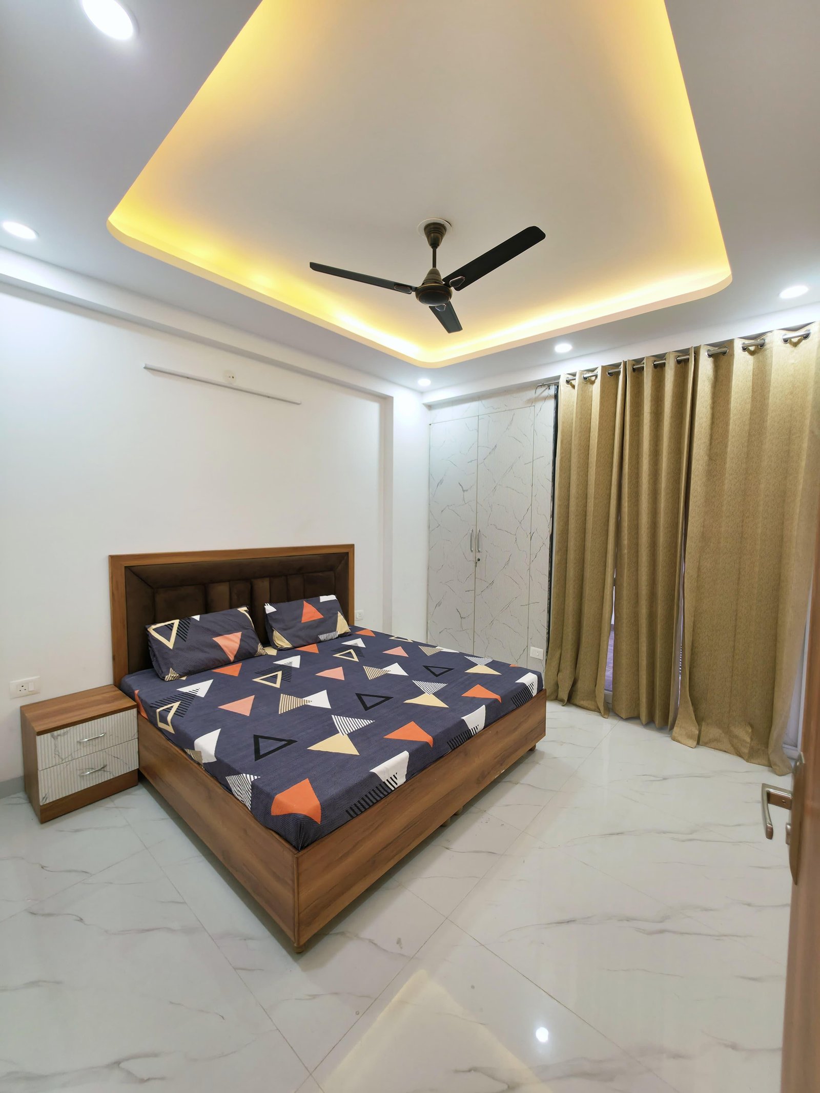 2BHK fully furnised flat in sector 52 Gurgaon haryana