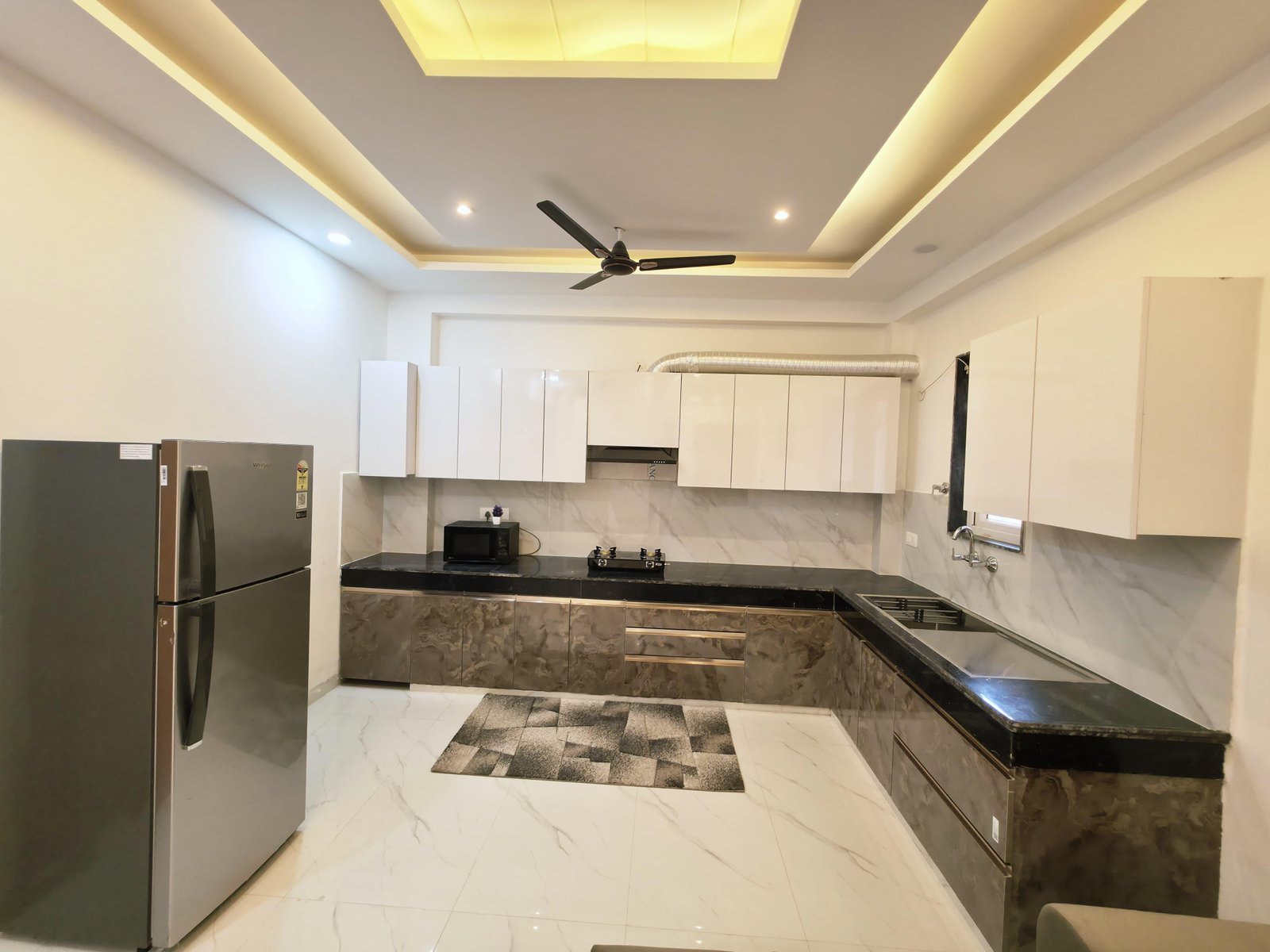 2BHK fully furnised flat in sector 52 Gurgaon haryana