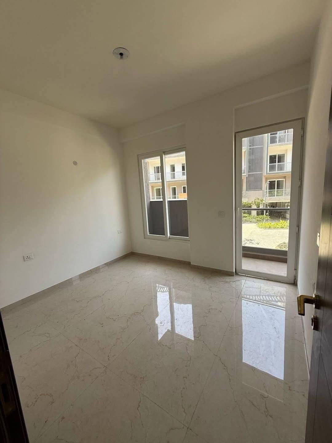 3bhk Semi frunished flat