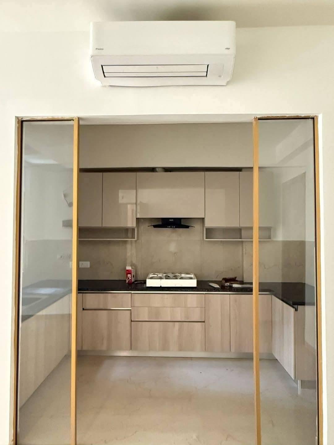 3bhk Semi frunished flat