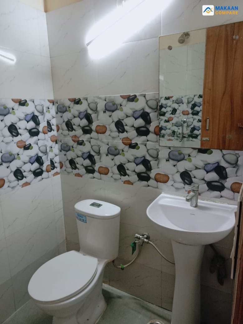 2 bhk fully furnished flat in sector 52