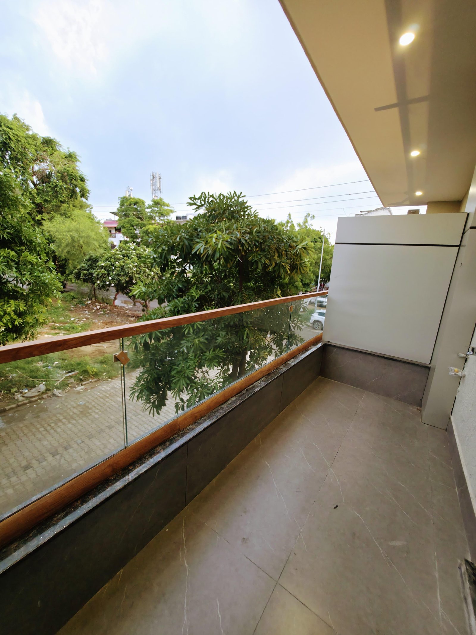 1BHK fully furnised flat in Sector 52 Gurgaon