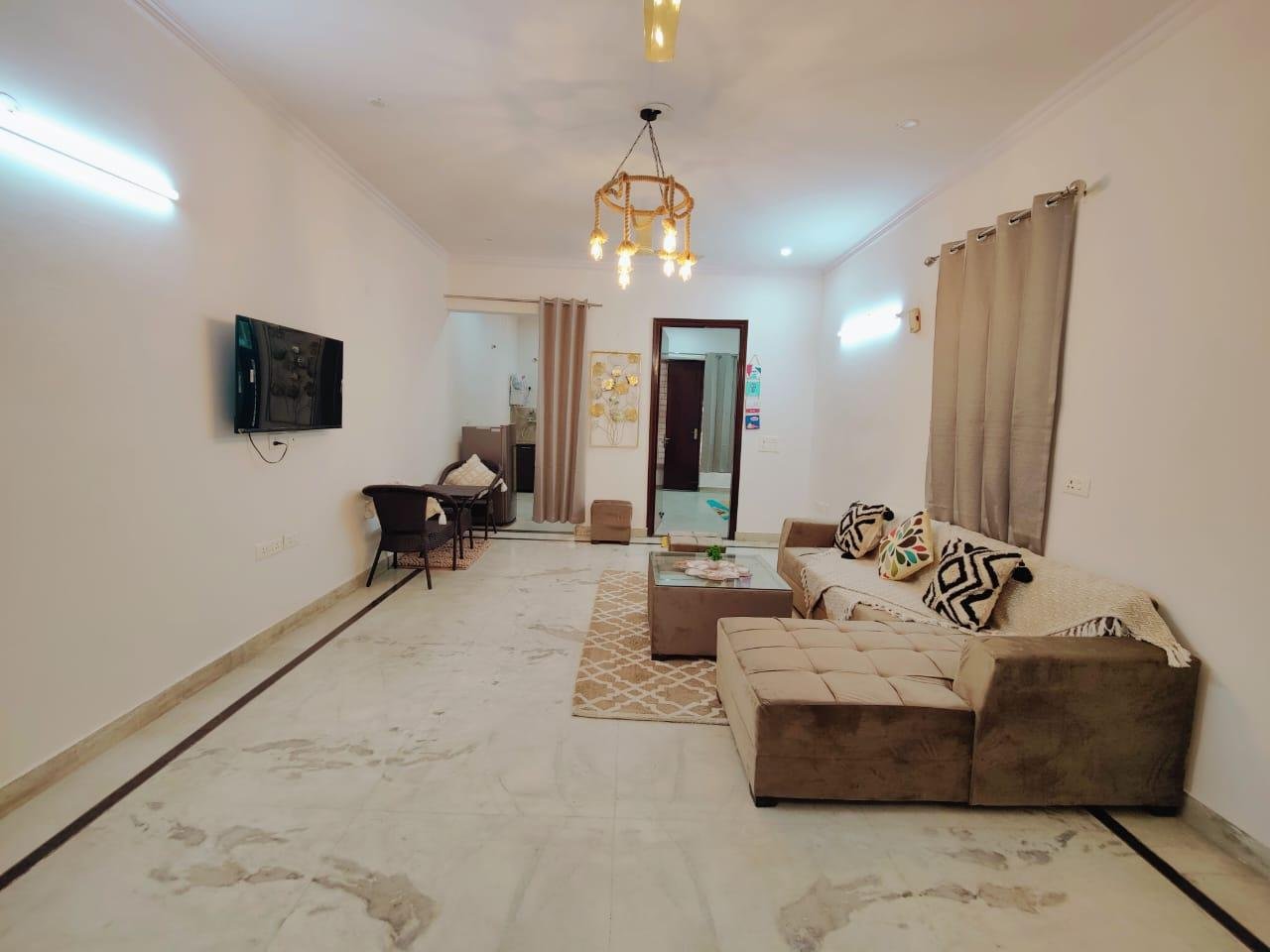 2 BHK fully furnished  flat in sector 52 Gurgaon Haryana
