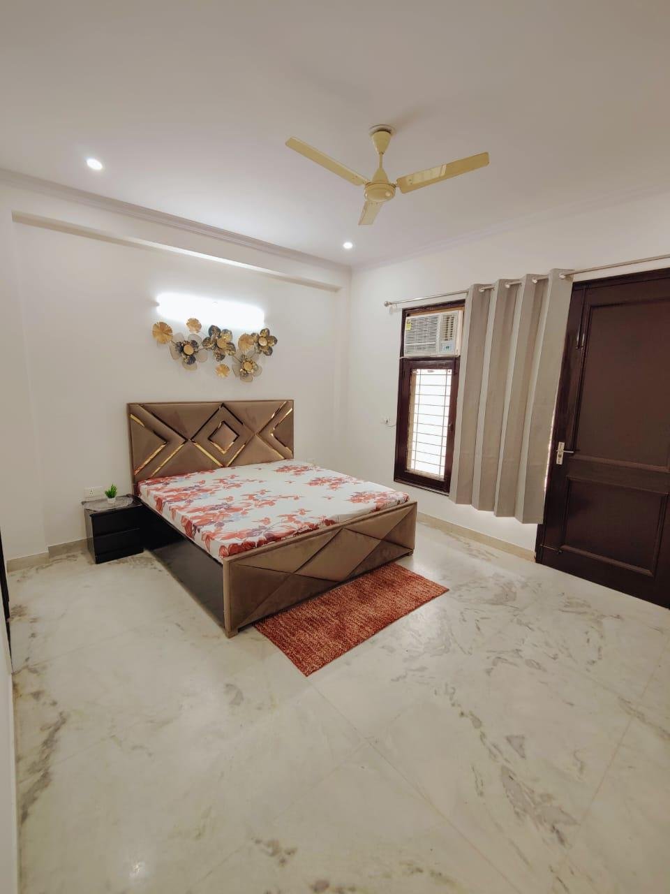 2 BHK fully furnished  flat in sector 52 Gurgaon Haryana