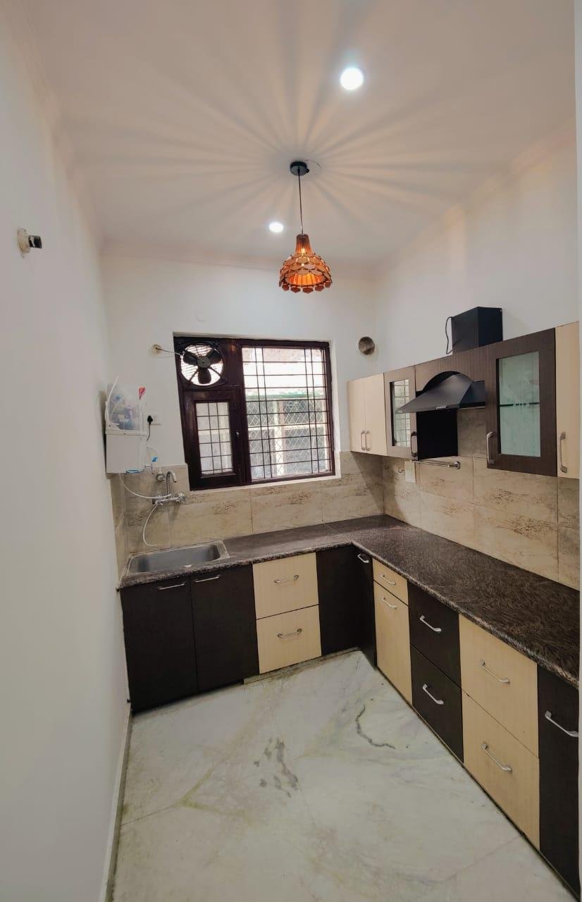 2 BHK fully furnished  flat in sector 52 Gurgaon Haryana